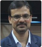 Dr.-Vipul-Vyas